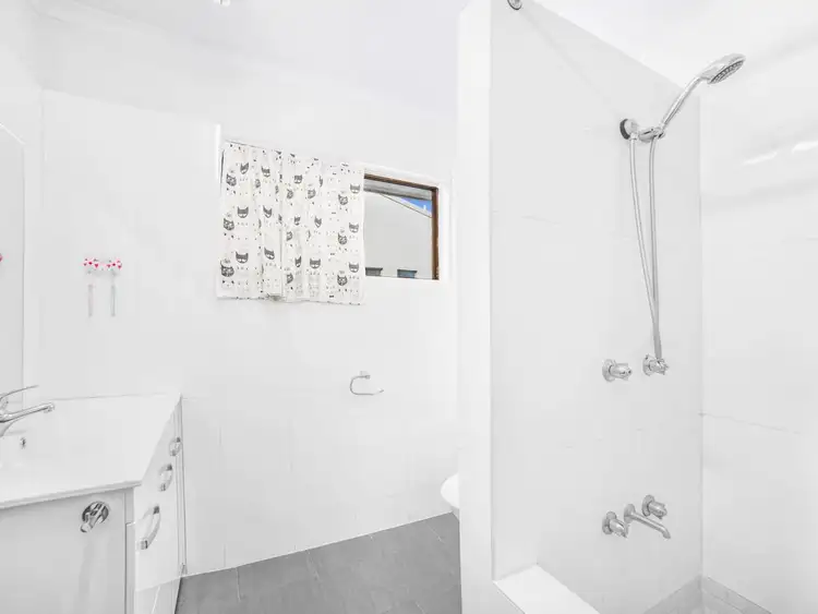 Sixth view of Homely townhouse listing, 1/21 Pioneer Street, Manoora QLD 4870