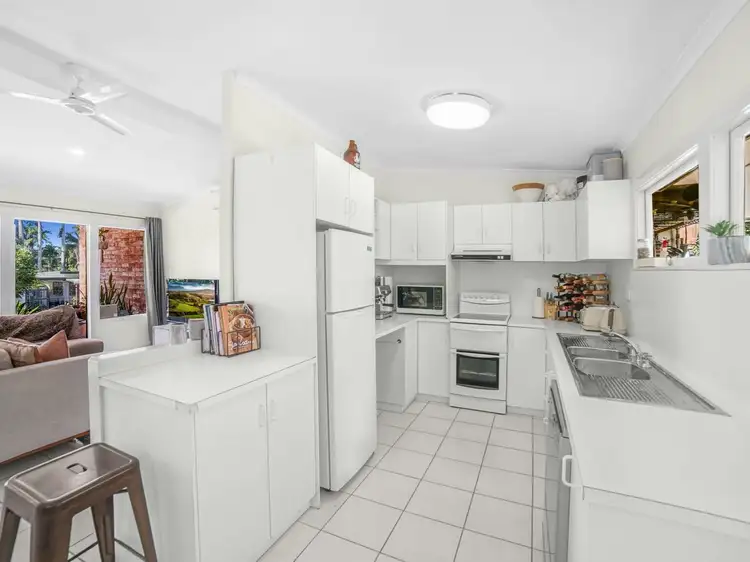 Seventh view of Homely house listing, 72 Hillview Crescent, Whitfield QLD 4870