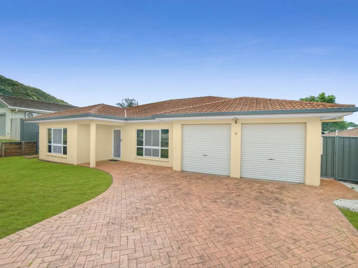 Main view of Homely house listing, 4 Grimes Cl, Kanimbla QLD 4870
