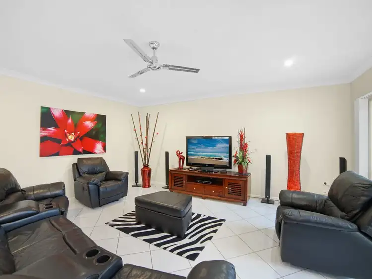 Third view of Homely house listing, 4 Grimes Cl, Kanimbla QLD 4870