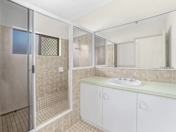 Sixth view of Homely semi-detached listing, 25 Keith Street, Whitfield QLD 4870