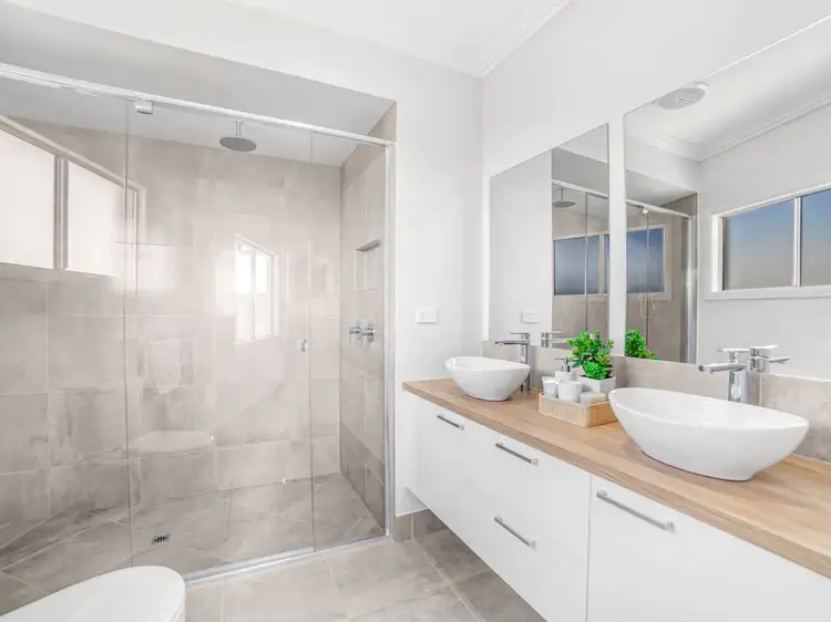 Fifth view of Homely house listing, 104 Springbrook Avenue, Redlynch QLD 4870