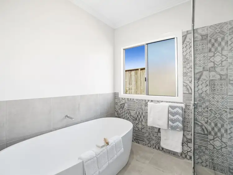Sixth view of Homely house listing, 104 Springbrook Avenue, Redlynch QLD 4870