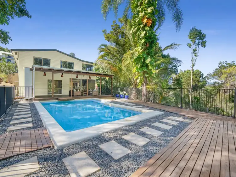 129-131 Sydney Street, Bayview Heights QLD 4868