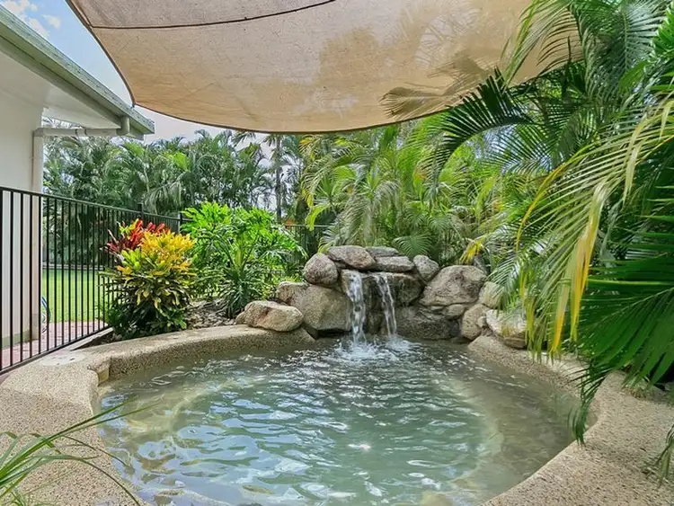 2 Manly Close, Kewarra Beach QLD 4879