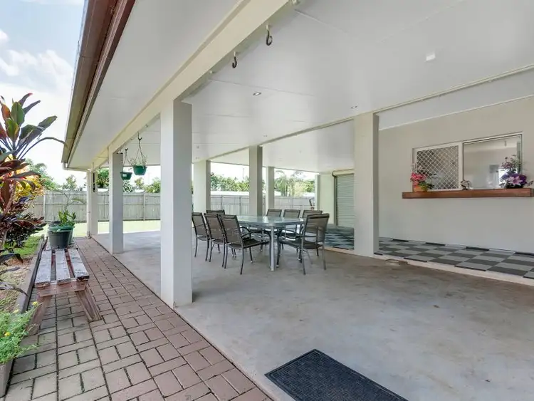 17 Fishburn Street, Bentley Park QLD 4869