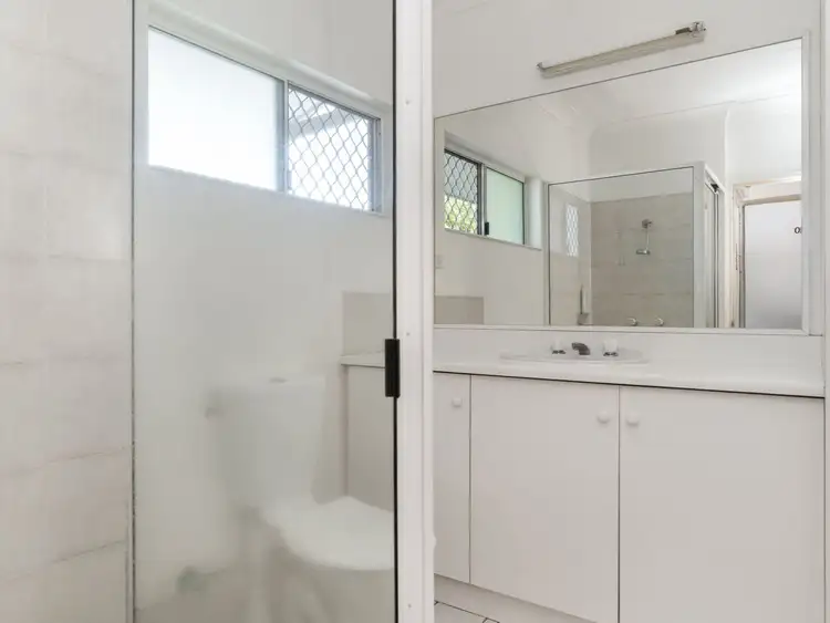 Fourth view of Homely unit listing, 10/86 Jensen Street, Manoora QLD 4870