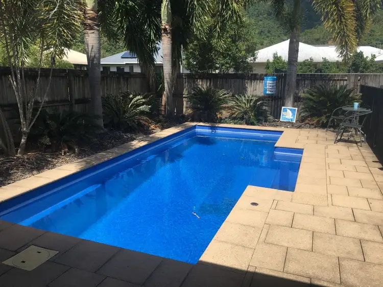 25 Kehone Street, Redlynch QLD 4870