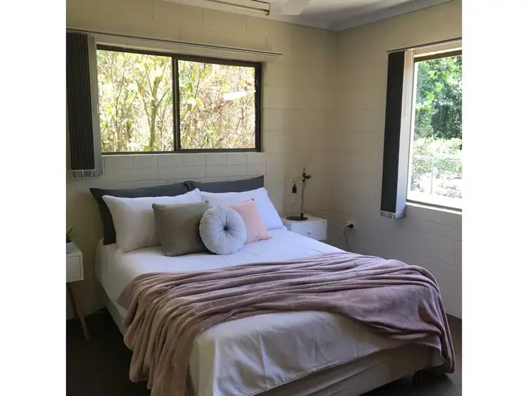 13 Leon Close, Brinsmead QLD 4870