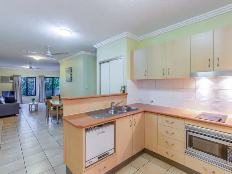 39 Digger Street, Cairns North QLD 4870