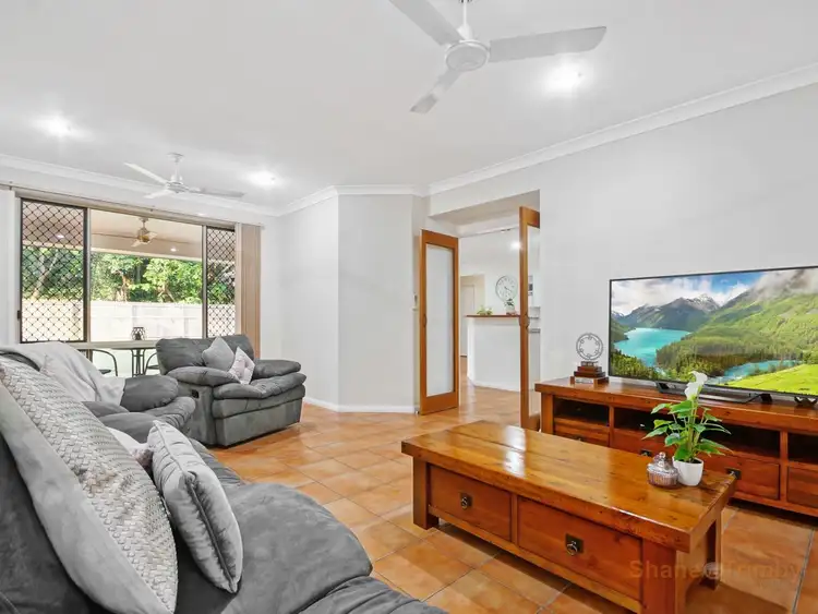 28 Meander Close, Brinsmead QLD 4870