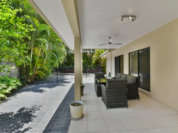 37 Greendale Close, Brinsmead QLD 4870
