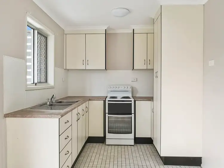 Fourth view of Homely house listing, 18 Bucas Ct, Mooroobool QLD 4870