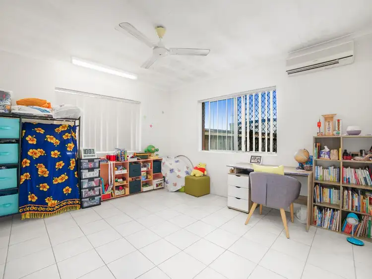 Fifth view of Homely semi-detached listing, 31 Dalton St, Bungalow QLD 4870