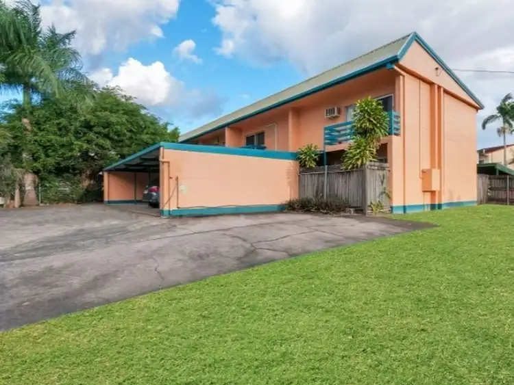 11 Rigg Street, Woree QLD 4868