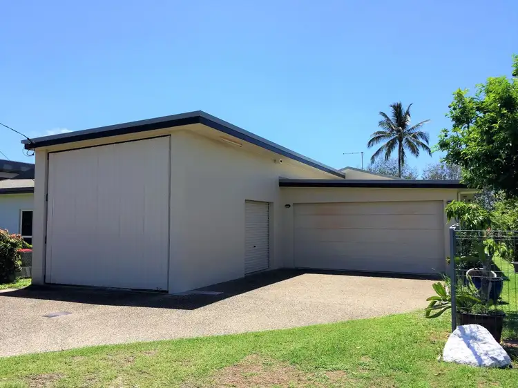 17 Jacobs Road, Kurrimine Beach QLD 4871