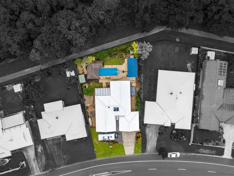 247 Robert Road, Bentley Park QLD 4869
