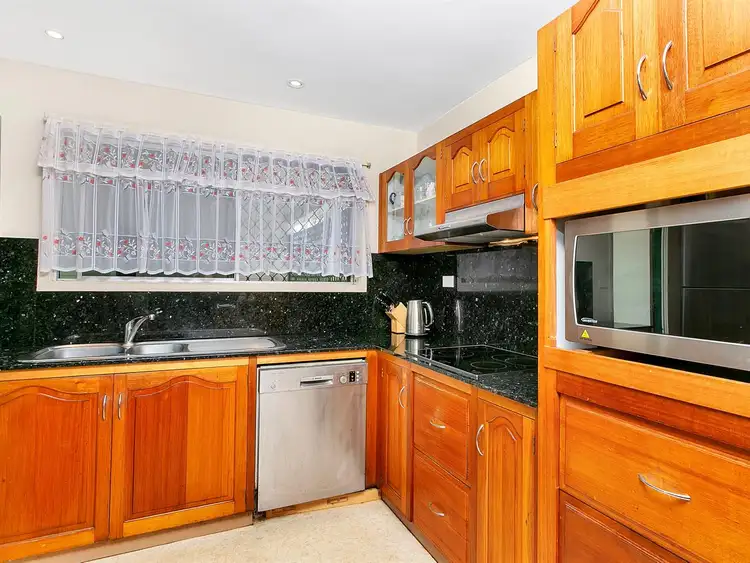 Fifth view of Homely house listing, 37 Kiernan Street, Manunda QLD 4870
