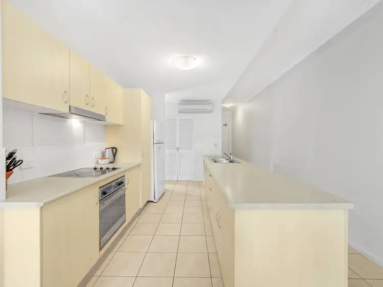 1/93-95 McLeod Street, Cairns City QLD 4870