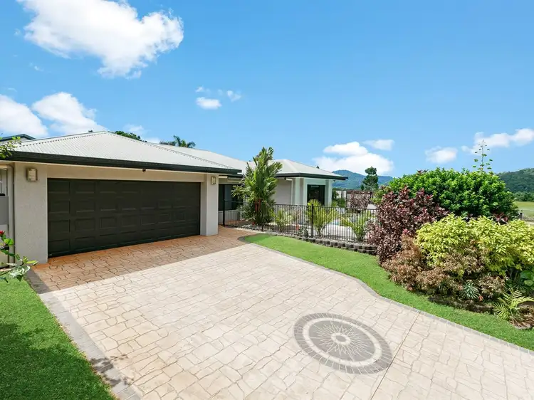 2 Pilosa Street, Redlynch QLD 4870