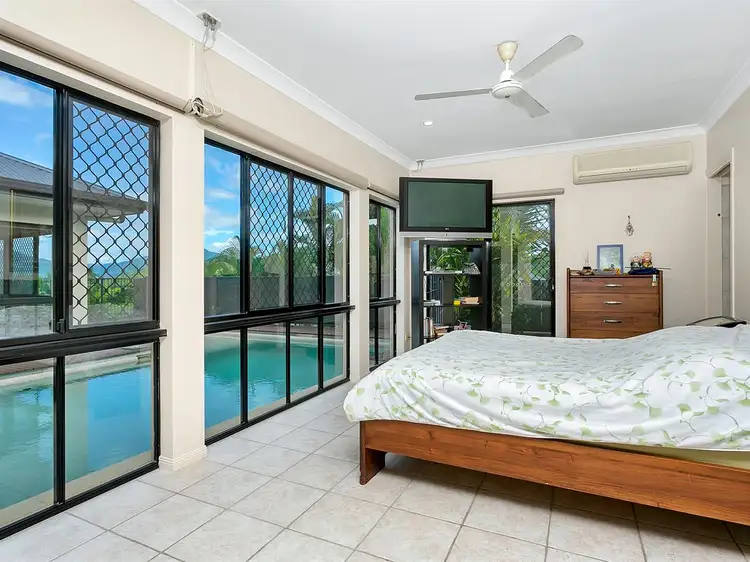 Seventh view of Homely house listing, 8 Mist Green Close, Brinsmead QLD 4870