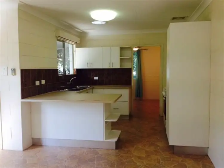 1&2/93 Marshall Street, Machans Beach QLD 4878