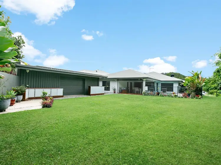 77 McFarlane Drive, Kanimbla QLD 4870