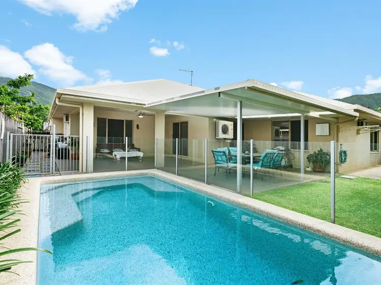 6 Altona Street, Bentley Park QLD 4869