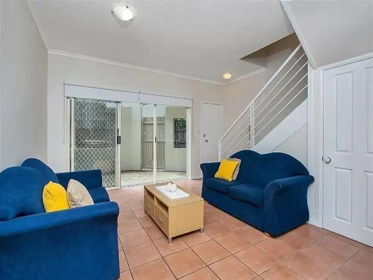 1/205 McLeod St, Cairns North QLD 4870