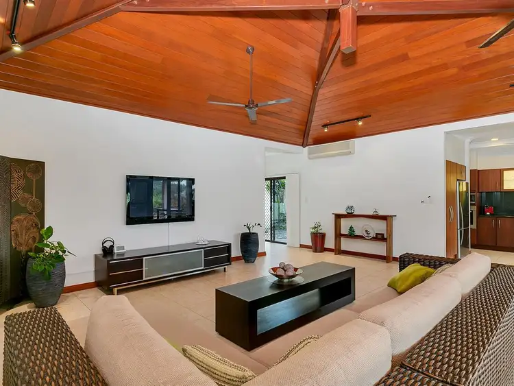 Sixth view of Homely house listing, 8 Vauclause Close, Brinsmead QLD 4870