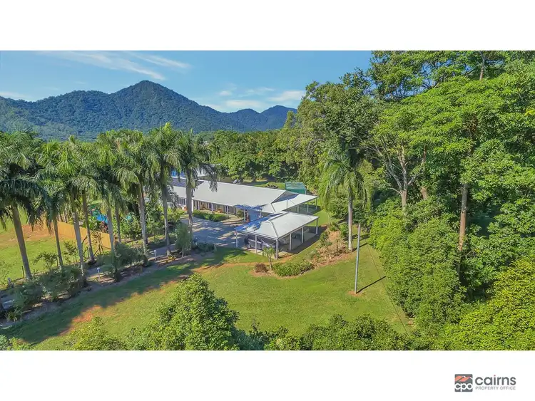 20-22 ROBB RD, Redlynch QLD 4870