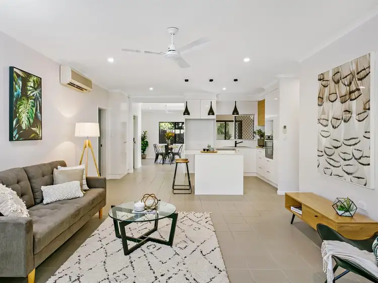 4/28-30 Old Smithfield Rd, Freshwater QLD 4870