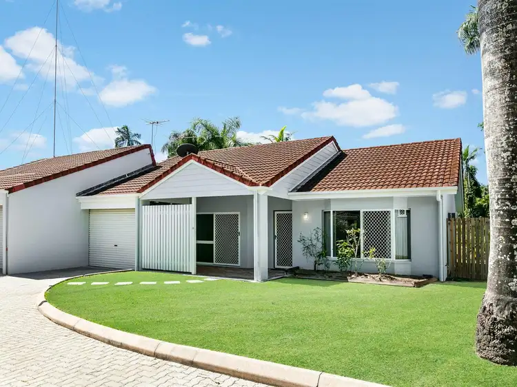 13/2 Nesbit Street, Whitfield QLD 4870