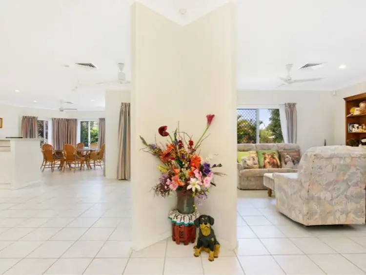 2 Sandalwood Avenue, Kewarra Beach QLD 4879
