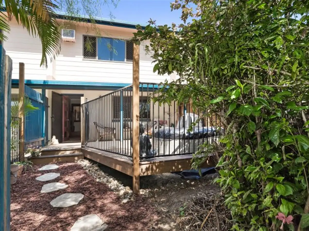 Main view of Homely townhouse listing, 2/33 Mintaro Crescent, Woree QLD 4868