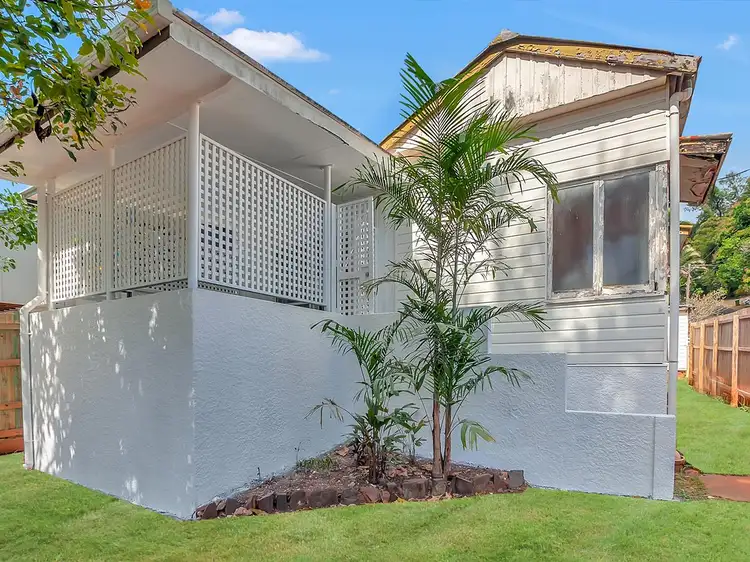 287 Kamerunga Road, Freshwater QLD 4870