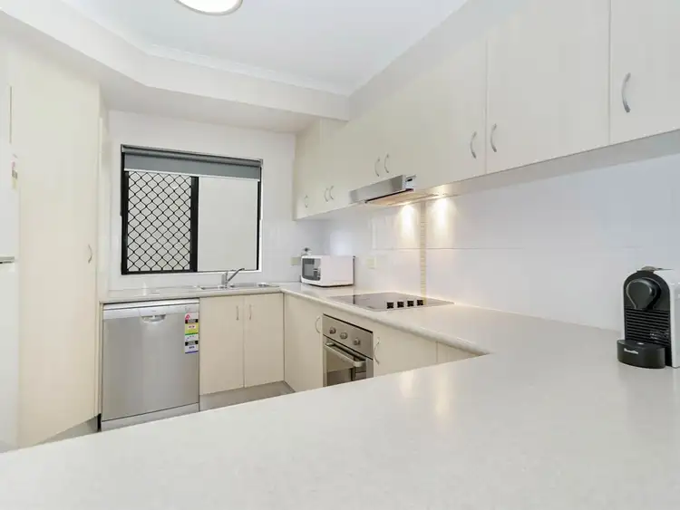 Fourth view of Homely unit listing, 4/423-427 Draper St, Parramatta Park QLD 4870