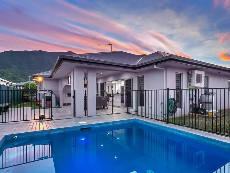 25 Botany Avenue, Redlynch QLD 4870