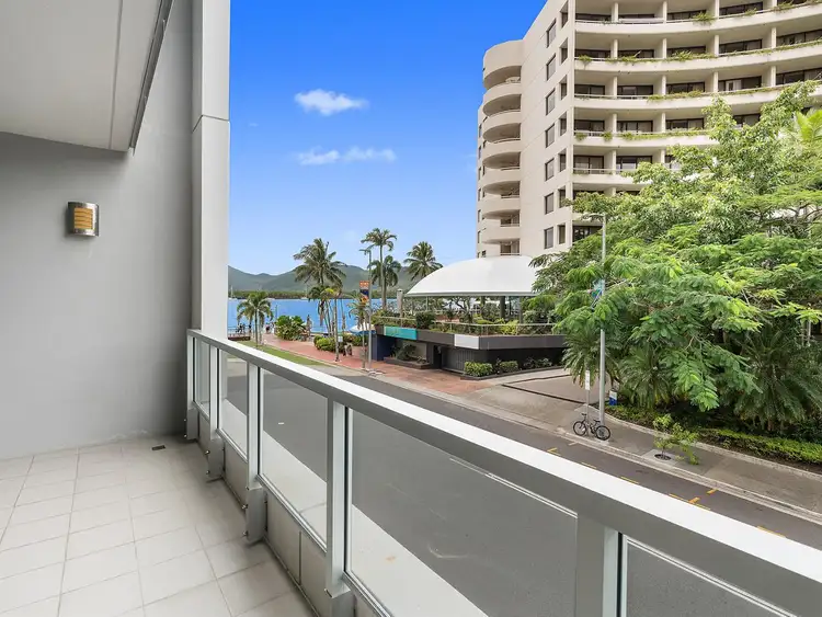 214/1 Marlin Pde, Cairns City QLD 4870