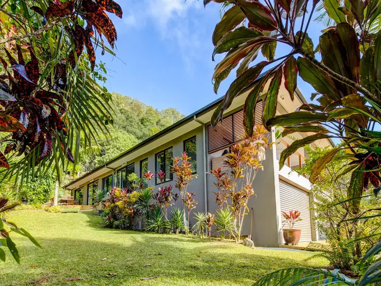 Sixth view of Homely house listing, 4 Hussar Close, Kanimbla QLD 4870