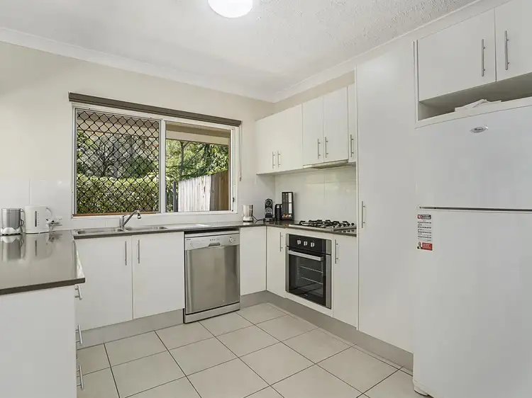 Fourth view of Homely townhouse listing, 19/20-38 Sandwich Street, Kamerunga QLD 4870