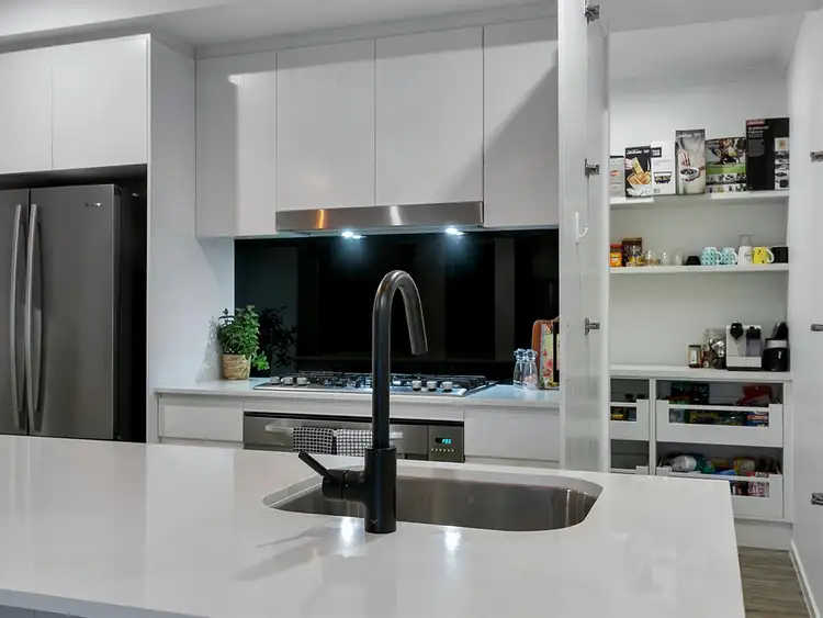 Sixth view of Homely house listing, 2 Emperor Street, Kanimbla QLD 4870