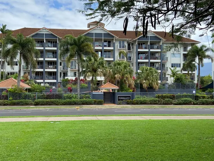 19/275 Esplanade, Cairns North QLD 4870