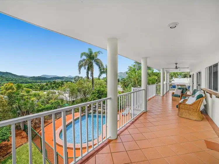 37 Eugenia Crescent, Redlynch QLD 4870