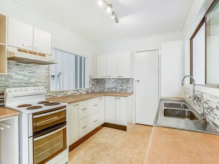 Second view of Homely house listing, 5 Agate Street, Bayview Heights QLD 4868