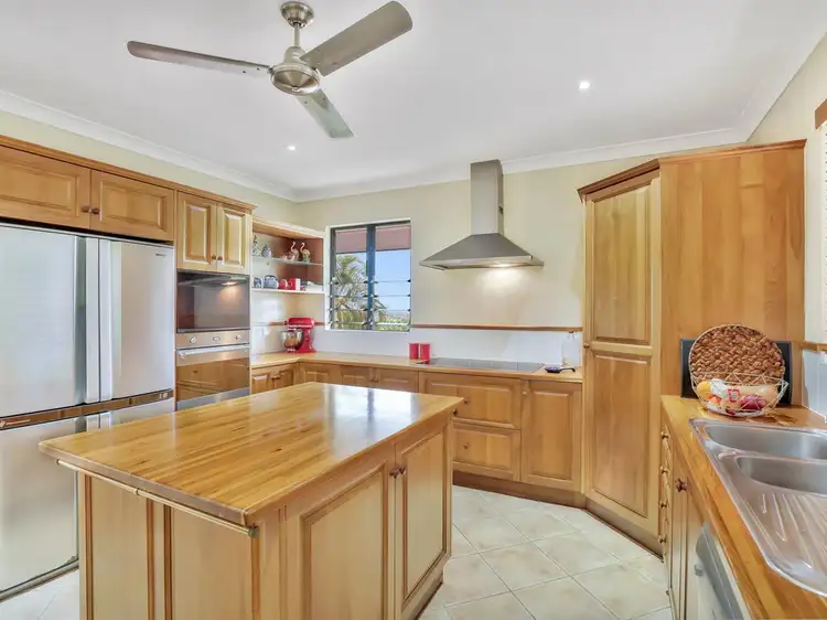 Fifth view of Homely house listing, 10 Rhapis Court, Whitfield QLD 4870