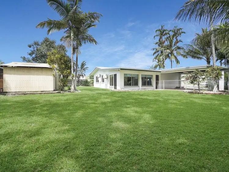 14 Roslyn Close, Yorkeys Knob QLD 4878