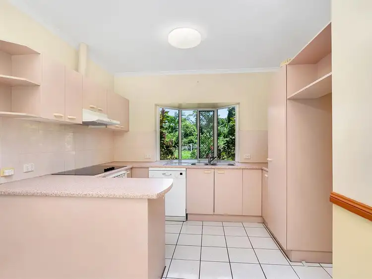 Seventh view of Homely villa listing, 13/2 Nesbit Street, Whitfield QLD 4870