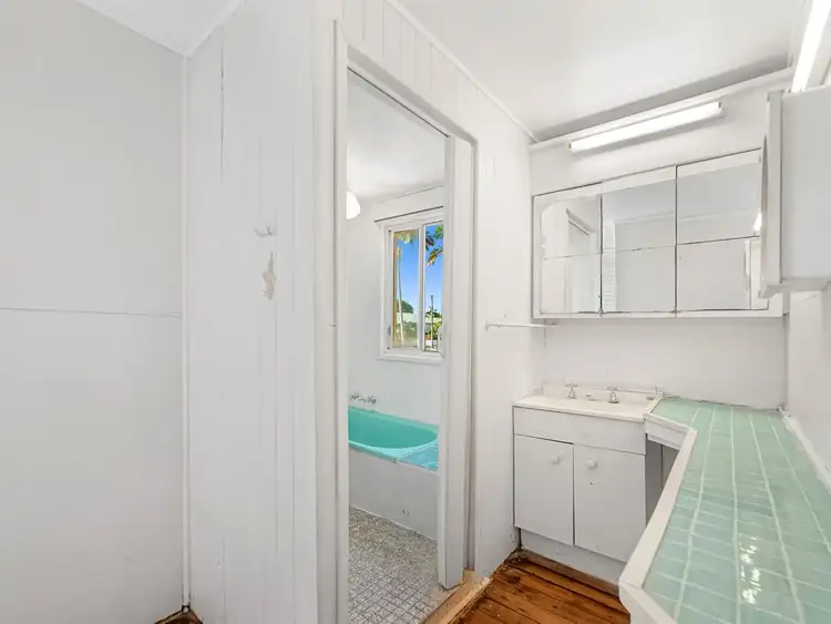 Seventh view of Homely house listing, 375 Draper Street, Parramatta Park QLD 4870