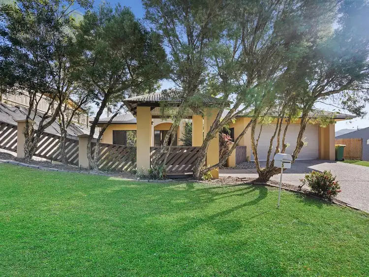 5 Playford Close, Brinsmead QLD 4870